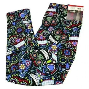 No Boundaries Juniors Sueded Capri Legging High Rise Size L, XXXL Neon Skulls